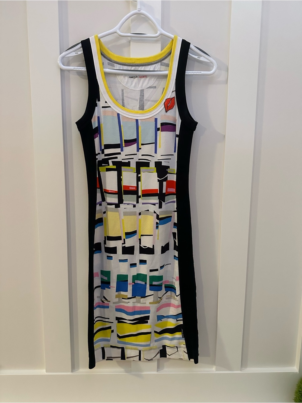 Marc Cain Sports Dress w Yellow Trim and Colourful Accents/Slimming Black Sides
